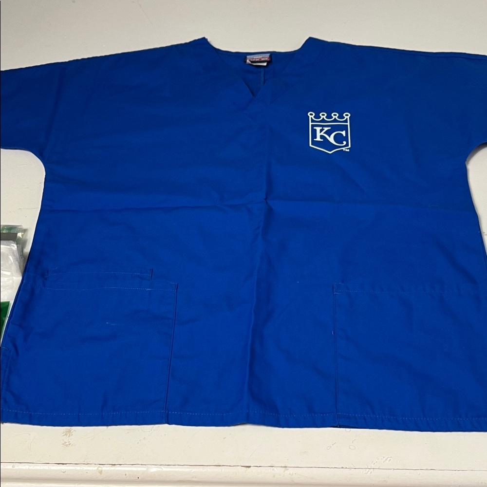 Cherokee Workwear Unisex Small Blue KC Royals Short Sleeve Scrub Top